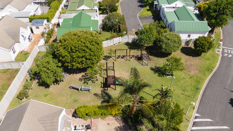 To Let 3 Bedroom Property for Rent in Goedemoed Western Cape